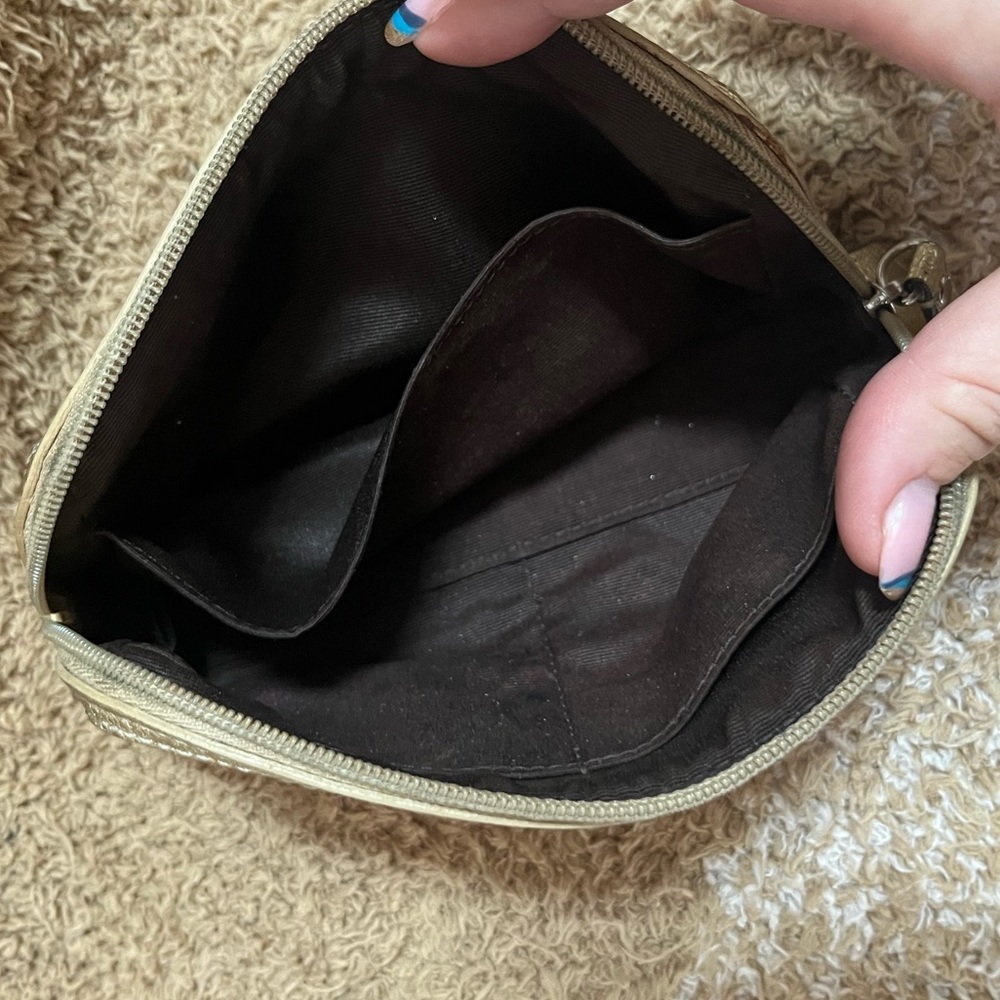 Coach mini poppy pouch - Picture 7 of 10